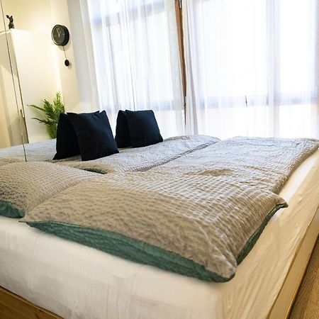 Flow Apartments Winkel Love Und Happiness Meran Buitenkant foto