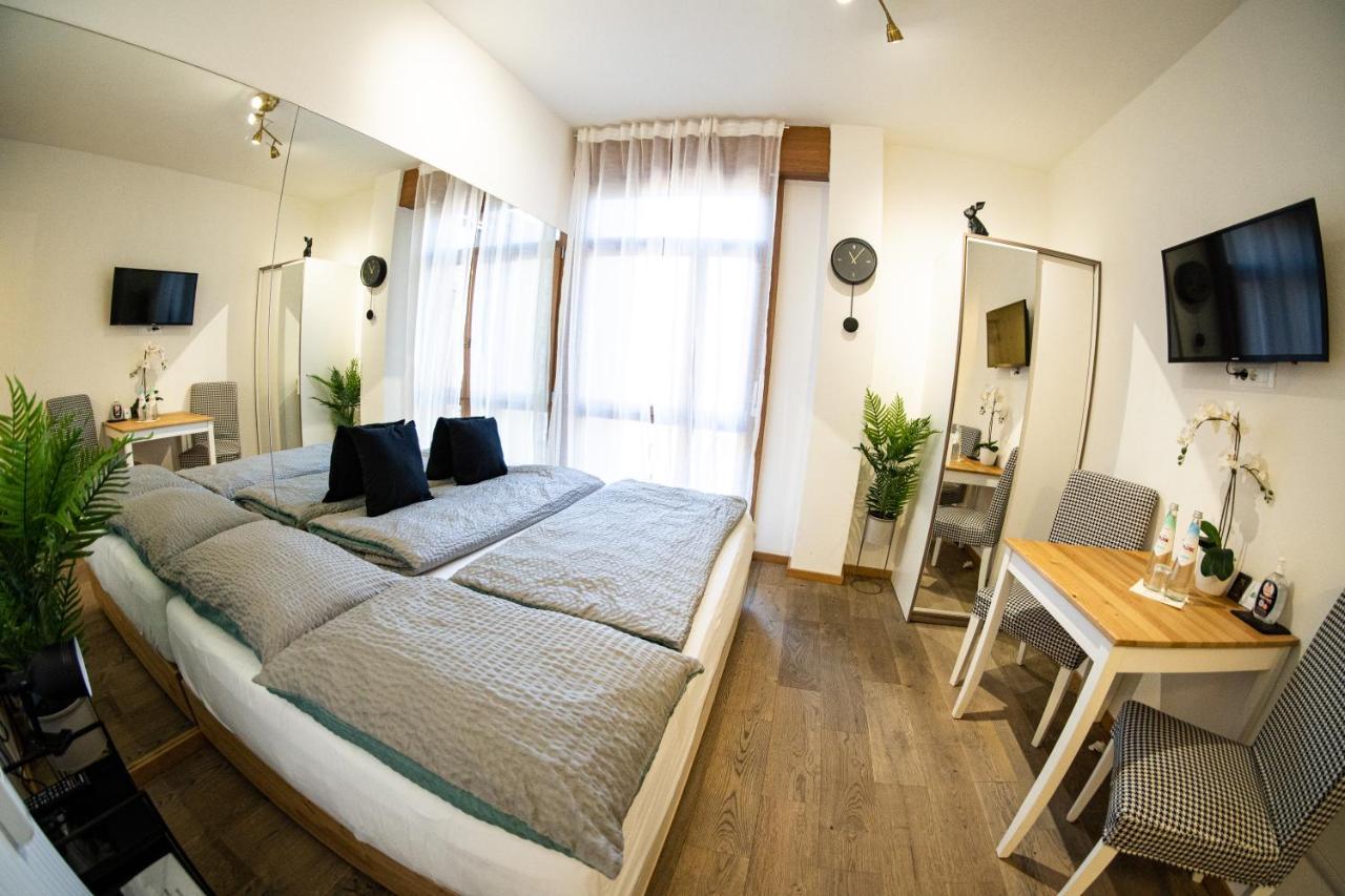 Flow Apartments Winkel Love Und Happiness Meran Buitenkant foto