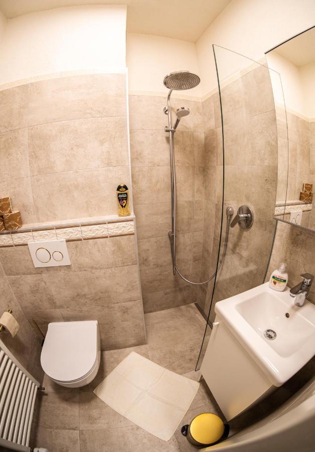 Flow Apartments Winkel Love Und Happiness Meran Buitenkant foto